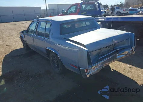 1990 Cadillac Deville z USA, uszkodzony, nr VIN 1G6CD5332L4306895